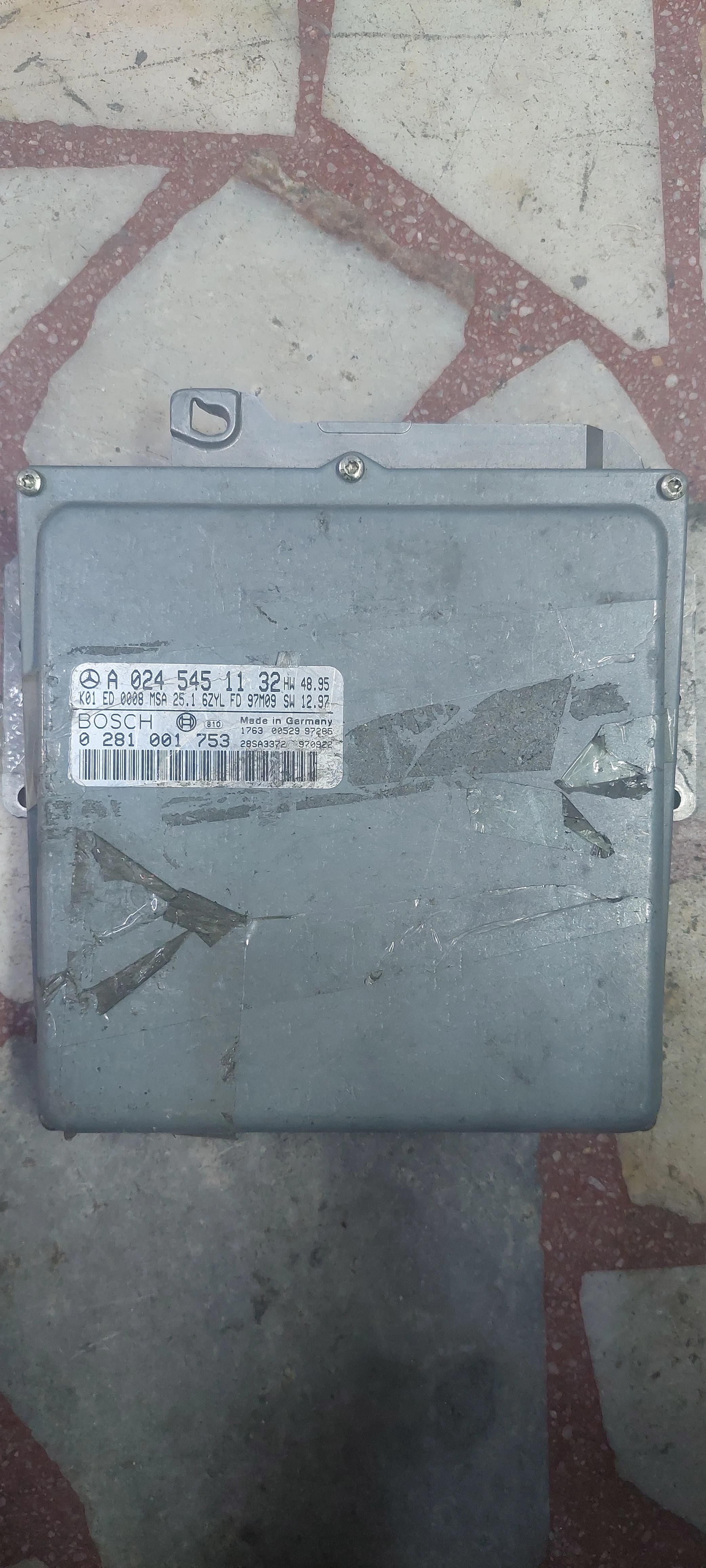 Mercedes-Benz Motor Beyni ECU A0245451132 / 0281001753