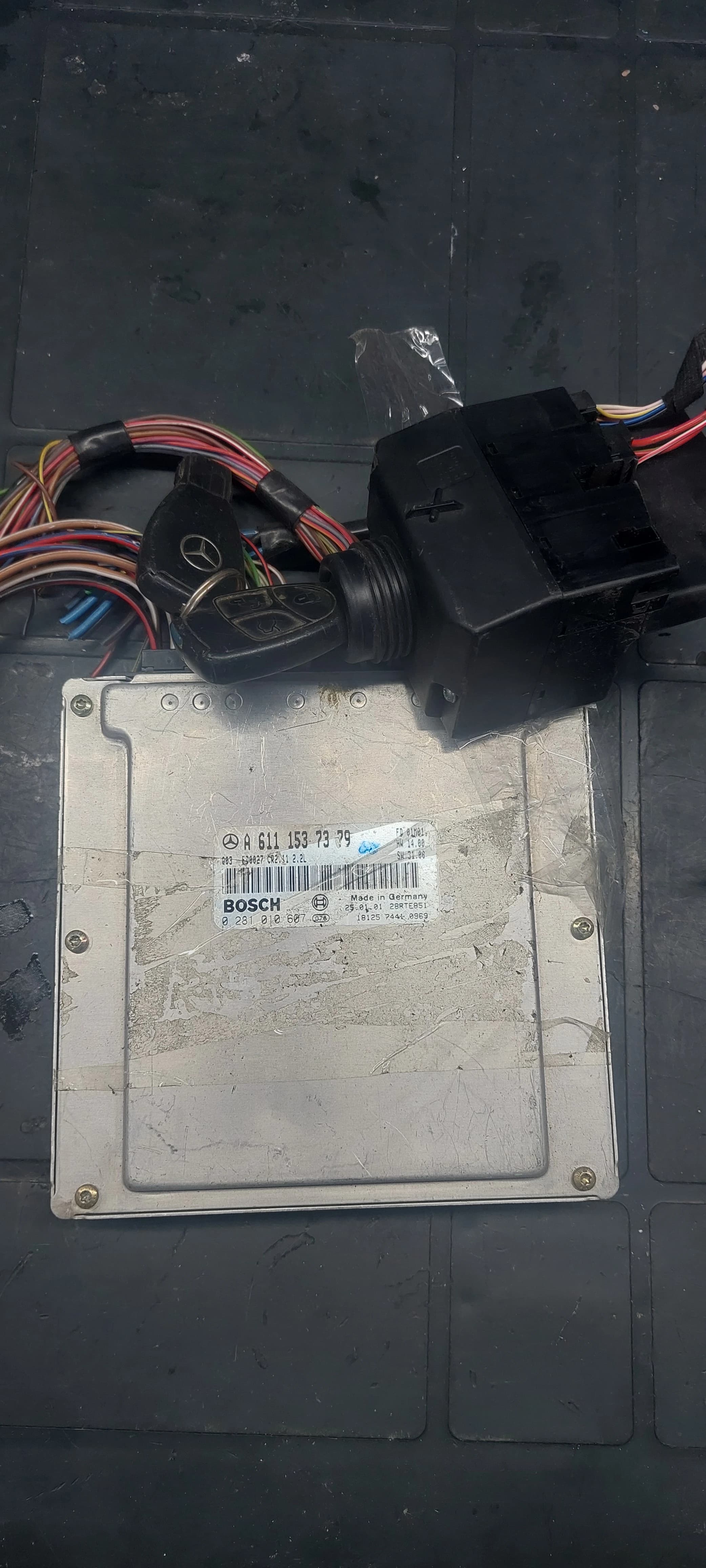 Mercedes Sprinter Vito 2.2 CDI Motor Beyni SET ECU A6111537379