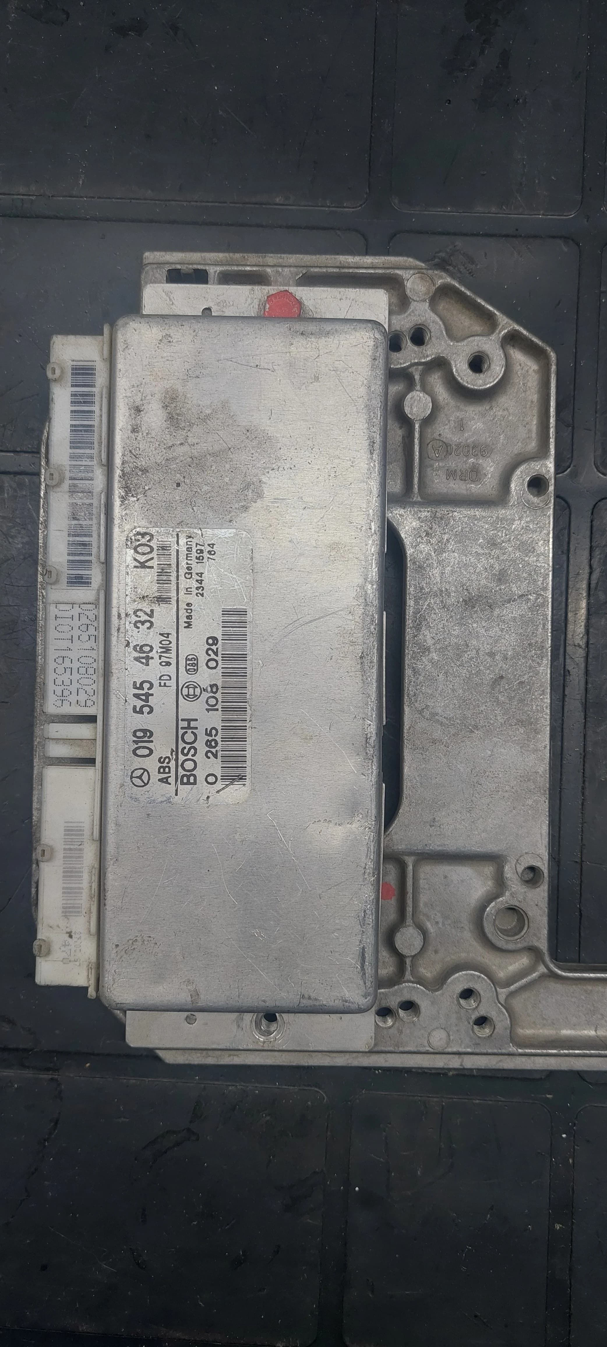 Mercedes-Benz ABS Fren Hidrolik Beyni Modülü 0195454632 / 0265108029