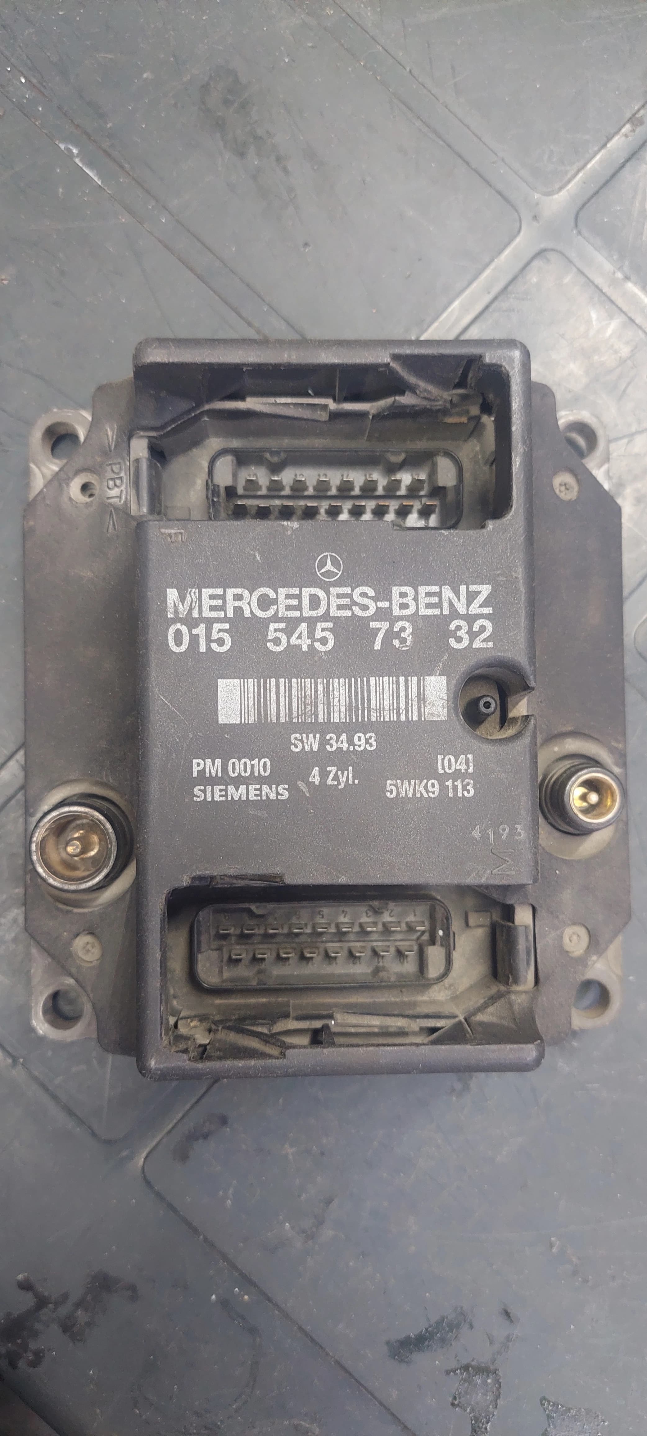 Mercedes-Benz Siemens Motor Kontrol Ünitesi ECU Beyni 0155457332